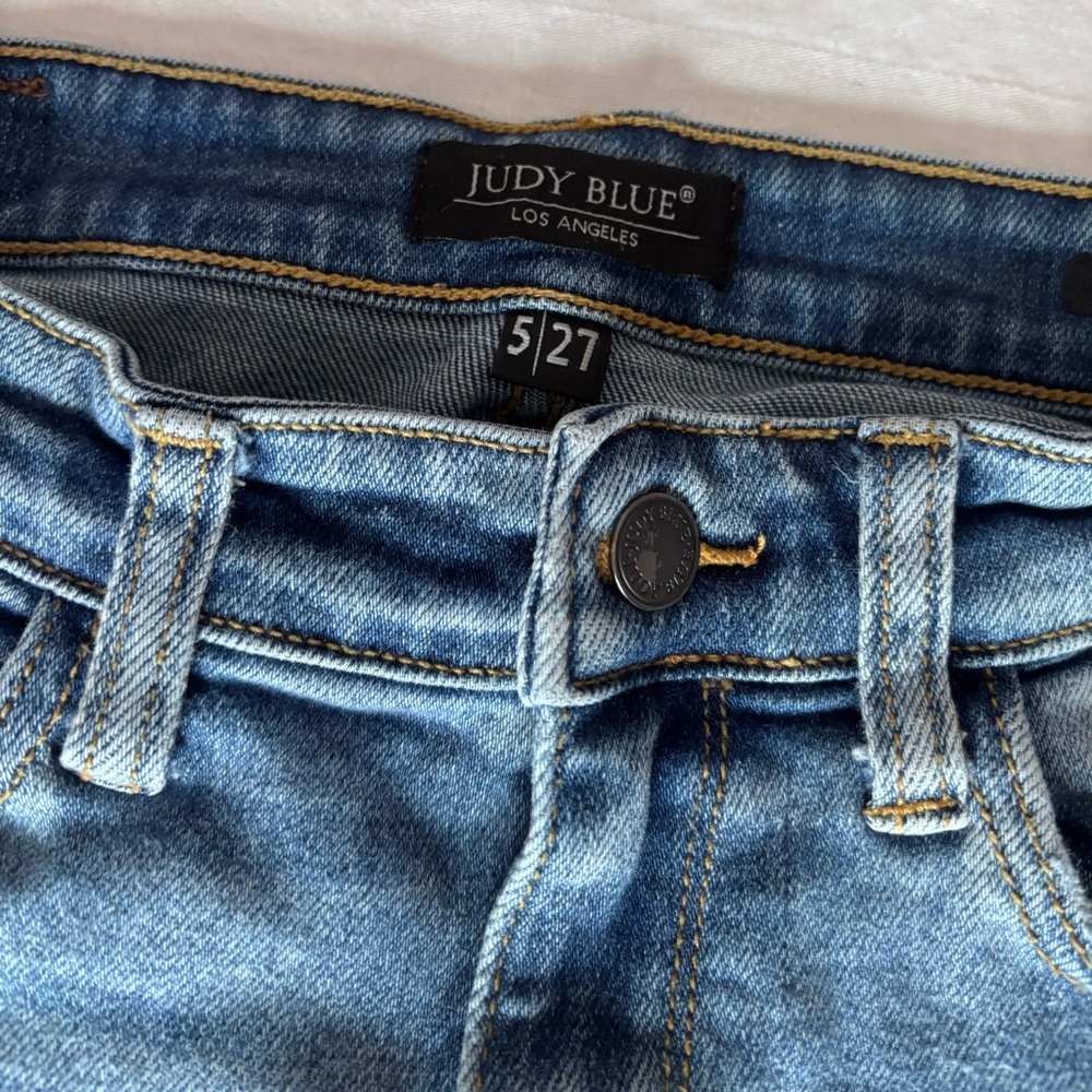 Women’s Judy Blue Slim Fit Ragged Hem Jeans Size 5(27) - Picture 4 of 11